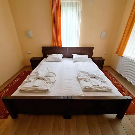Family Chiflik Hills Hotell