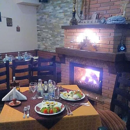 Family Chiflik Hills Hotell 3*