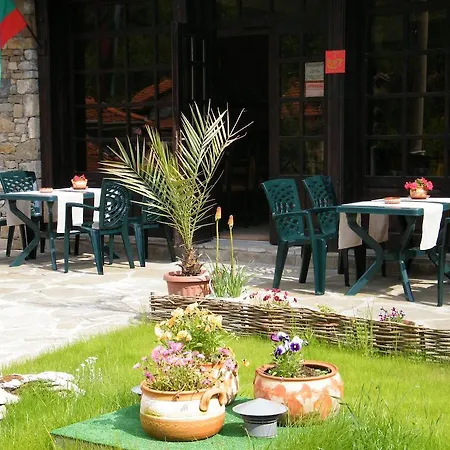 Hotell Family Chiflik Hills 3*